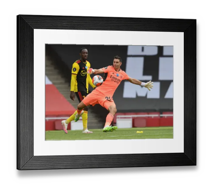 Framed Print : Emi Martinez: In Action Against Watford, Arsenal Premier League 2019-2020 Framed Print : Emi Martinez: In Action Against Watford, Arsenal Premier League 2019-2020