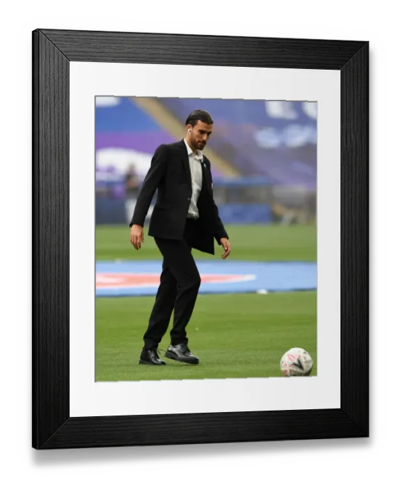 Framed Print : Empty FA Cup Final: Dani Ceballos of Arsenal at Wembley Stadium (2020) Framed Print : Empty FA Cup Final: Dani Ceballos of Arsenal at Wembley Stadium (2020)