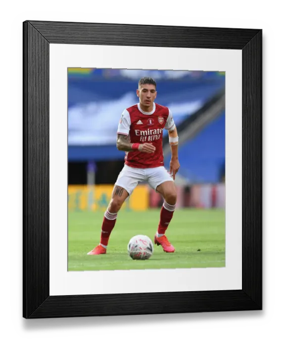Framed Print : Arsenal's Bellerin at Empty FA Cup Final Against Chelsea, 2020 Framed Print : Arsenal's Bellerin at Empty FA Cup Final Against Chelsea, 2020