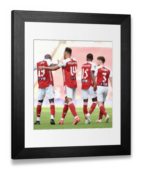 Framed Print : Arsenal's Aubameyang Scores in Empty FA Cup Final: Arsenal 2-Chelsea (2020) Framed Print : Arsenal's Aubameyang Scores in Empty FA Cup Final: Arsenal 2-Chelsea (2020)