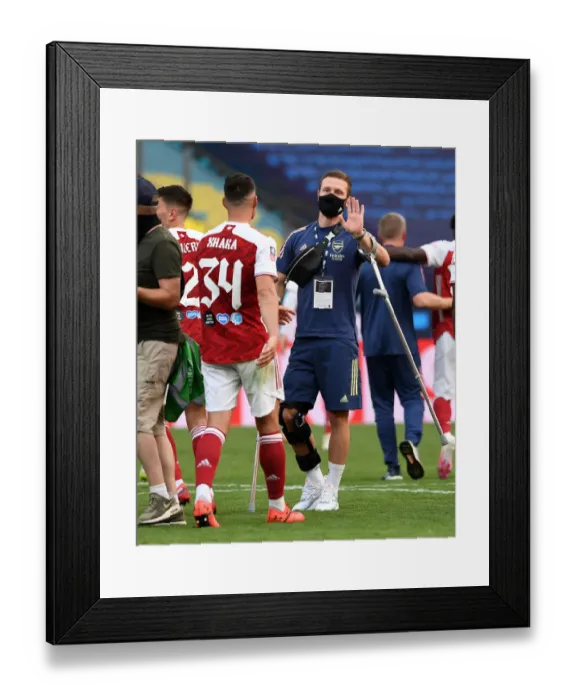Framed Print : Arsenal Triumphs at Empty Wembley: FA Cup Victory over Chelsea (2020)