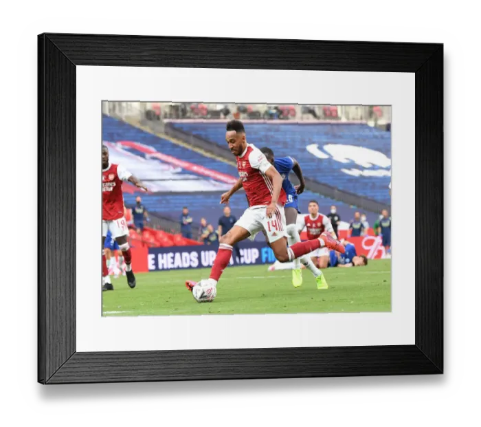 Framed Print : Arsenal's Aubameyang Scores in Empty FA Cup Final: Arsenal 2-Chelsea (2020) Framed Print : Arsenal's Aubameyang Scores in Empty FA Cup Final: Arsenal 2-Chelsea (2020)