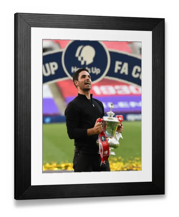 Framed Print : Arsenal's Mikel Arteta Lifts FA Cup at Empty Wembley: Arsenal v Chelsea, FA Cup Final 2020 Framed Print : Arsenal's Mikel Arteta Lifts FA Cup at Empty Wembley: Arsenal v Chelsea, FA Cup Final 2020