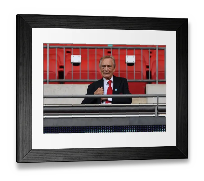 Framed Print : Arsenal's 70-Year Director Ken Friar at Empty FA Cup Final: Arsenal vs. Chelsea (2020) Framed Print : Arsenal's 70-Year Director Ken Friar at Empty FA Cup Final: Arsenal vs. Chelsea (2020)