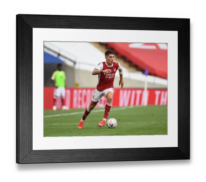 Framed Print : Arsenal's Hector Bellerin at Empty FA Cup Final vs Chelsea, 2020