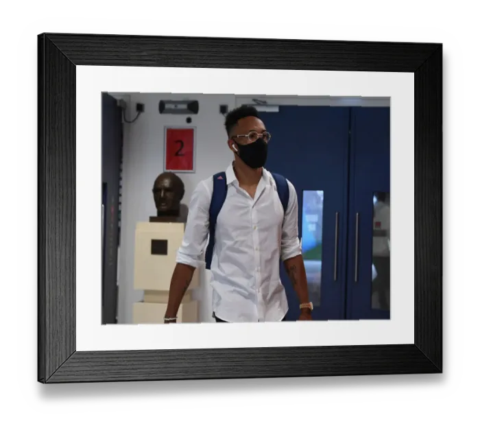 Framed Print : Arsenal's Aubameyang at Empty FA Cup Final: Arsenal v Chelsea, 2020 Framed Print : Arsenal's Aubameyang at Empty FA Cup Final: Arsenal v Chelsea, 2020