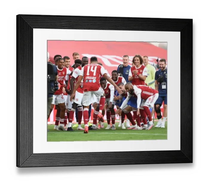 Framed Print : Arsenal Wins FA Cup in Empty Wembley: Arsenal vs. Chelsea (2020)