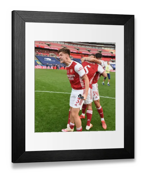 Framed Print : Arsenal Reclaim FA Cup Title: Arsenal vs. Chelsea (2020) - Empty Wembley Victory Framed Print : Arsenal Reclaim FA Cup Title: Arsenal vs. Chelsea (2020) - Empty Wembley Victory
