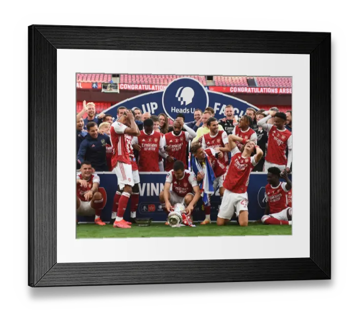 Framed Print : Arsenal vs. Chelsea: FA Cup Final at Empty Wembley Stadium (2020)