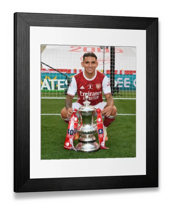 Framed Print : Arsenal's FA Cup Triumph at Empty Wembley: Arsenal vs Chelsea (2020)