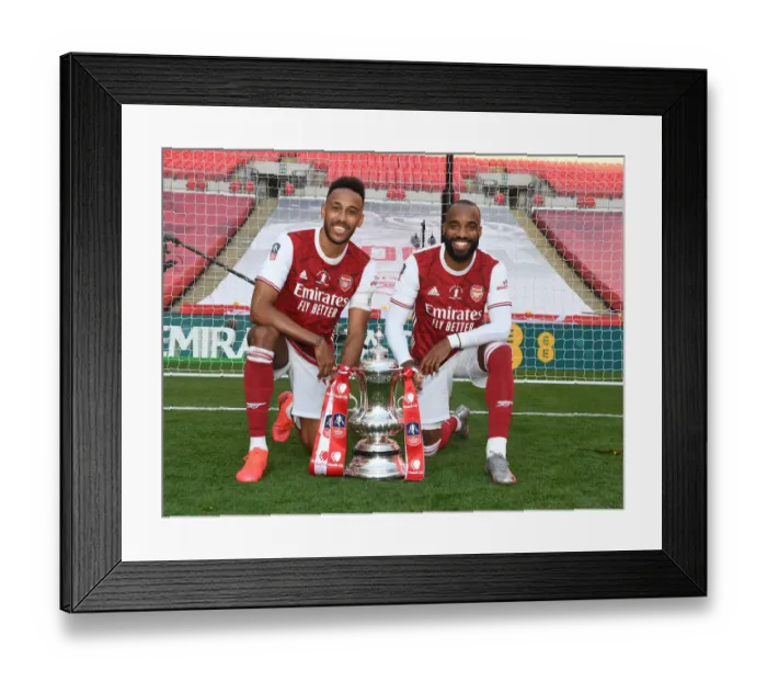 Framed Print : Arsenal vs. Chelsea FA Cup Final at Empty Wembley Stadium: A Historic Match Amidst the Coronavirus Pandemic (2020) Framed Print : Arsenal vs. Chelsea FA Cup Final at Empty Wembley Stadium: A Historic Match Amidst the Coronavirus Pandemic (2020)
