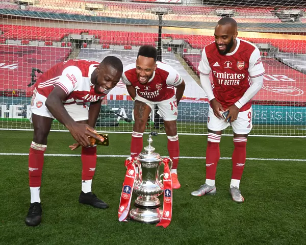 Arsenal's Aubameyang, Lacazette, and Pepe Celebrate Empty FA Cup Victory: Arsenal v Chelsea, 2020