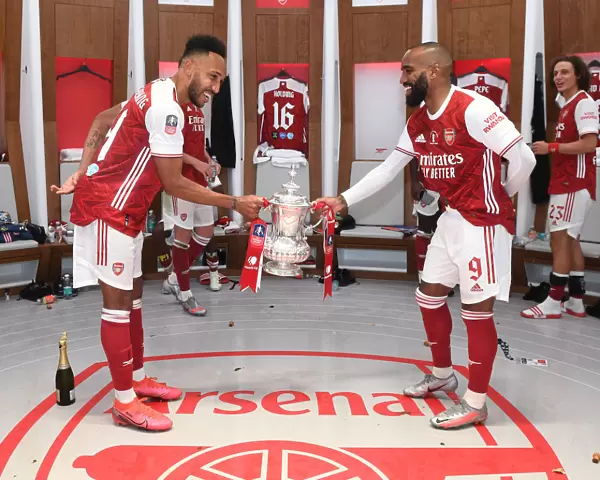 Arsenal's Aubameyang and Lacazette Celebrate FA Cup Victory Amid Empty Wembley Stadium (Arsenal v Chelsea, 2020)