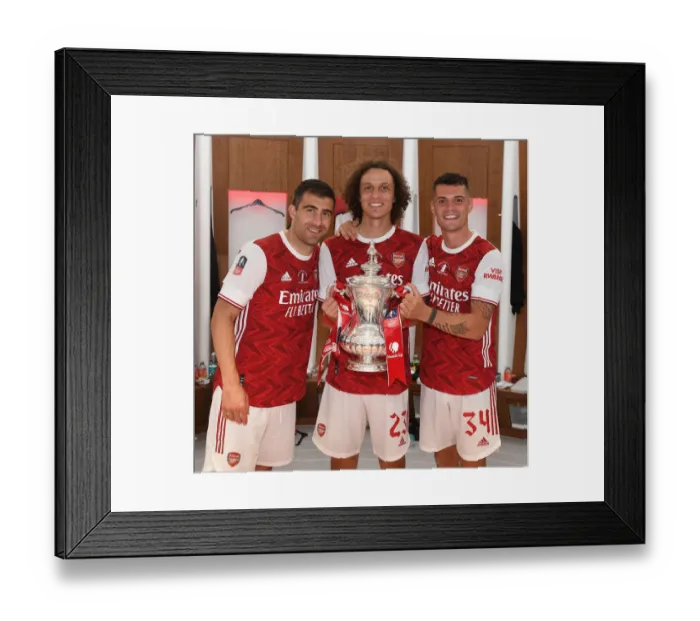 Framed Print : Arsenal's Empty Victory: FA Cup Triumph over Chelsea at Wembley Amidst the Coronavirus Pandemic, 2020 Framed Print : Arsenal's Empty Victory: FA Cup Triumph over Chelsea at Wembley Amidst the Coronavirus Pandemic, 2020