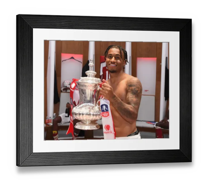 Framed Print : Arsenal's Empty FA Cup Victory Over Chelsea at Wembley Stadium