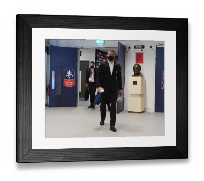 Framed Print : Arsenal's Sead Kolasinac at Empty FA Cup Final: Arsenal vs Chelsea (2020)