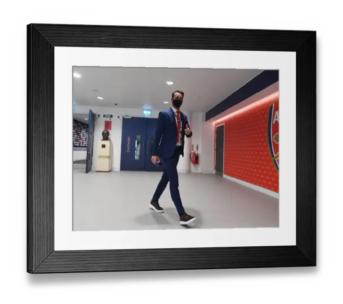 Framed Print : Arsenal vs Chelsea FA Cup Final at Empty Wembley Stadium (2020): Arsenal Technical Director Edu Amid Empty Seats