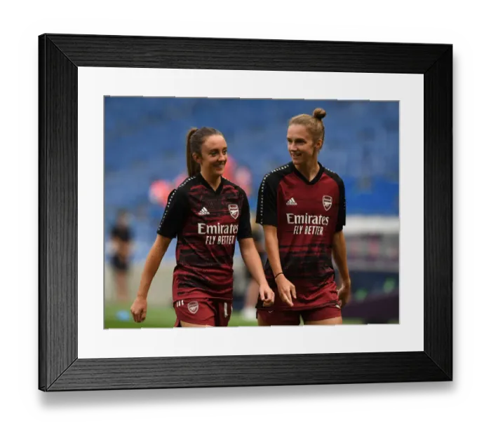 Framed Print : Arsenal Women vs Paris Saint-Germain: Quarterfinals of the UEFA Women's Champions League - Arsenal Stars Warm Up Framed Print : Arsenal Women vs Paris Saint-Germain: Quarterfinals of the UEFA Women's Champions League - Arsenal Stars Warm Up