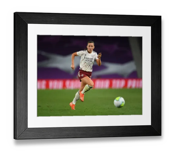 Framed Print : Arsenal Women vs Paris Saint-Germain: Battle in the UEFA Women's Champions League Quarterfinals Framed Print : Arsenal Women vs Paris Saint-Germain: Battle in the UEFA Women's Champions League Quarterfinals