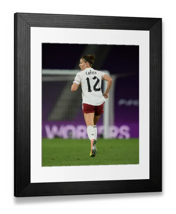 Framed Print : Arsenal Women vs Paris Saint-Germain: UEFA Women's Champions League Quarterfinal Showdown
