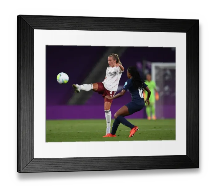 Framed Print : Arsenal FC vs Paris Saint-Germain: Women's Champions League Quarterfinal Showdown