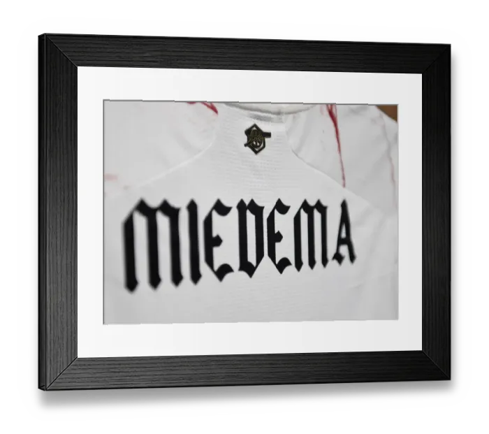 Framed Print : Arsenal's Miedema Hones Focus: Preparing for UWCL Quarterfinal Showdown Against Paris Saint-Germain Framed Print : Arsenal's Miedema Hones Focus: Preparing for UWCL Quarterfinal Showdown Against Paris Saint-Germain