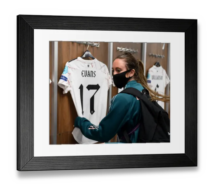 Framed Print : Arsenal Women vs Paris Saint-Germain: Clash in the UEFA Women's Champions League Quarterfinals Framed Print : Arsenal Women vs Paris Saint-Germain: Clash in the UEFA Women's Champions League Quarterfinals