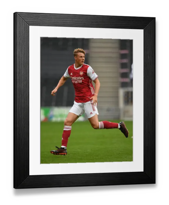 Framed Print : Arsenal's Daniel Ballard in Pre-Season Action: MK Dons vs Arsenal, 2020