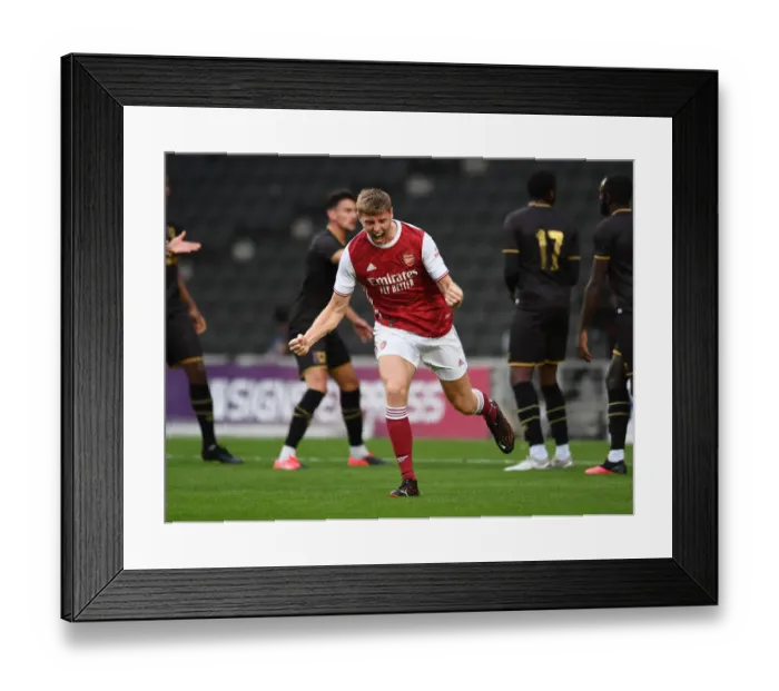 Framed Print : Arsenal Dominate MK Dons: 3-0 Pre-Season Triumph for the Gunners