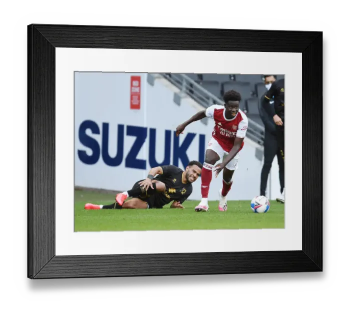 Framed Print : Arsenal's Bukayo Saka in Action against MK Dons during Pre-Season Friendly (2020-21) Framed Print : Arsenal's Bukayo Saka in Action against MK Dons during Pre-Season Friendly (2020-21)