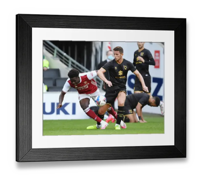 Framed Print : Arsenal Pre-Season: MK Dons vs Arsenal (2020-21) Framed Print : Arsenal Pre-Season: MK Dons vs Arsenal (2020-21)