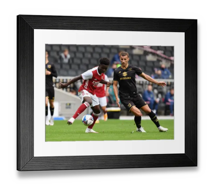 Framed Print : Arsenal's Bukayo Saka Shines in Pre-Season: MK Dons vs Arsenal, 2020