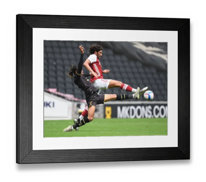 Framed Print : Arsenal's Mo Elneny vs MK Dons David Kasumu: Pre-Season Showdown Framed Print : Arsenal's Mo Elneny vs MK Dons David Kasumu: Pre-Season Showdown