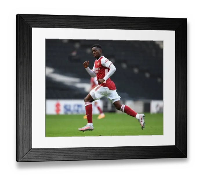Framed Print : Arsenal's Eddie Nketiah Stars in MK Dons Pre-Season Clash, 2020
