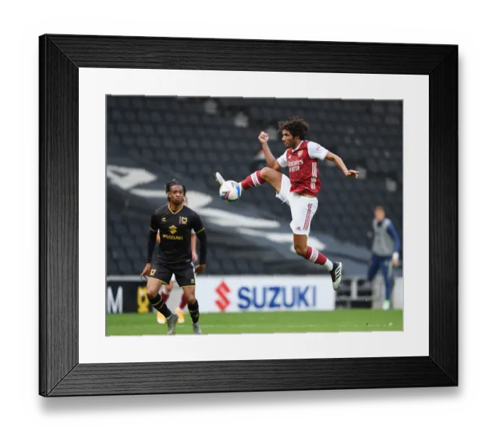 Framed Print : Arsenal's Mo Elneny Shines in Pre-Season: MK Dons vs Arsenal, 2020 Framed Print : Arsenal's Mo Elneny Shines in Pre-Season: MK Dons vs Arsenal, 2020