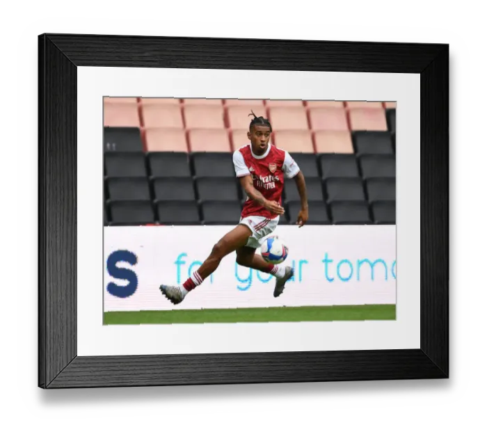 Framed Print : Arsenal's Reiss Nelson Shines in MK Dons Pre-Season Friendly Framed Print : Arsenal's Reiss Nelson Shines in MK Dons Pre-Season Friendly