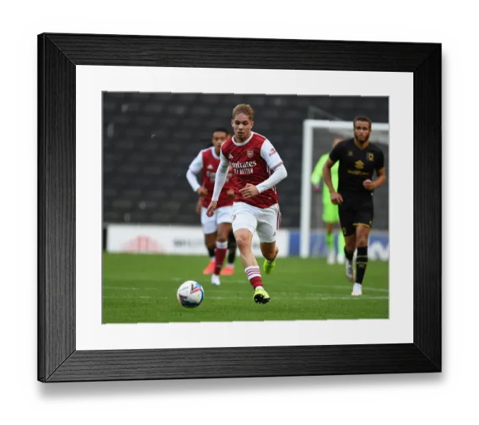 Framed Print : Emile Smith Rowe Shines: Arsenal's Star Performance at MK Dons Pre-Season Friendly
