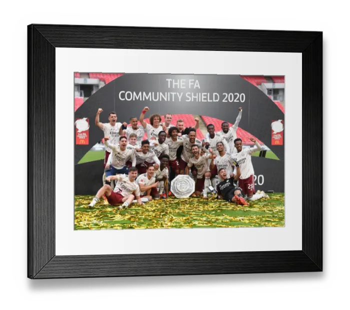 Framed Print : Arsenal Reclaims FA Community Shield: Victory over Liverpool
