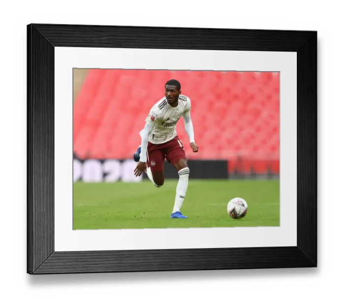 Framed Print : Arsenal's Ainsley Maitland-Niles in FA Community Shield Clash Against Liverpool Framed Print : Arsenal's Ainsley Maitland-Niles in FA Community Shield Clash Against Liverpool