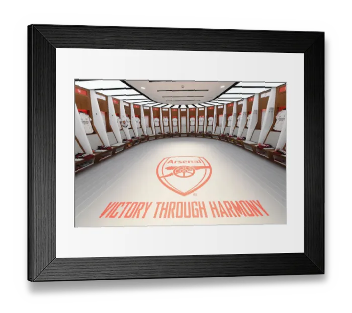 Framed Print : Arsenal Changing Room: Pre-Match Focus before FA Community Shield (2020-21) vs Liverpool