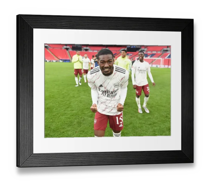 Framed Print : Arsenal Victory: FA Community Shield Against Liverpool Framed Print : Arsenal Victory: FA Community Shield Against Liverpool