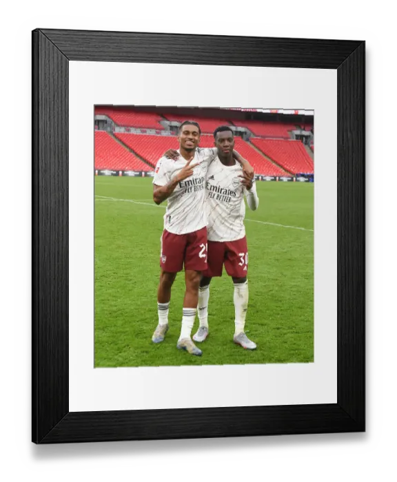 Framed Print : Arsenal vs Liverpool: FA Community Shield Clash at Wembley Stadium (2020-21) Framed Print : Arsenal vs Liverpool: FA Community Shield Clash at Wembley Stadium (2020-21)