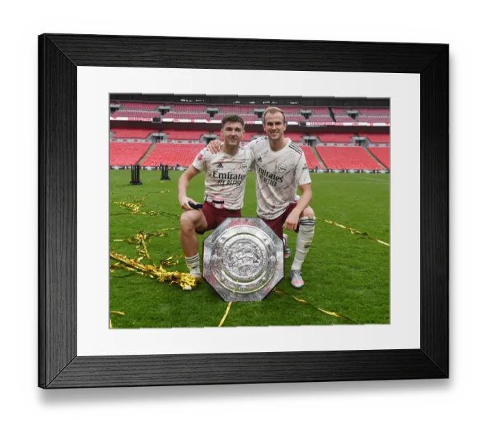 Framed Print : Arsenal vs Liverpool: FA Community Shield Clash at Wembley (2020-21)