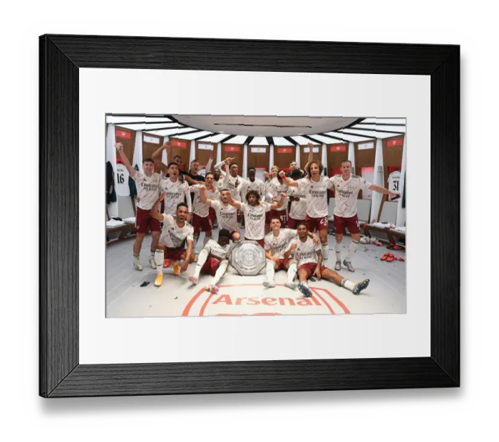 Framed Print : Arsenal Celebrates FA Community Shield Victory Over Liverpool