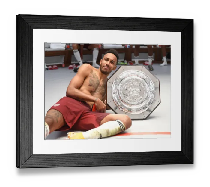 Framed Print : Arsenal's Aubameyang Lifts FA Community Shield after Arsenal vs Liverpool Victory