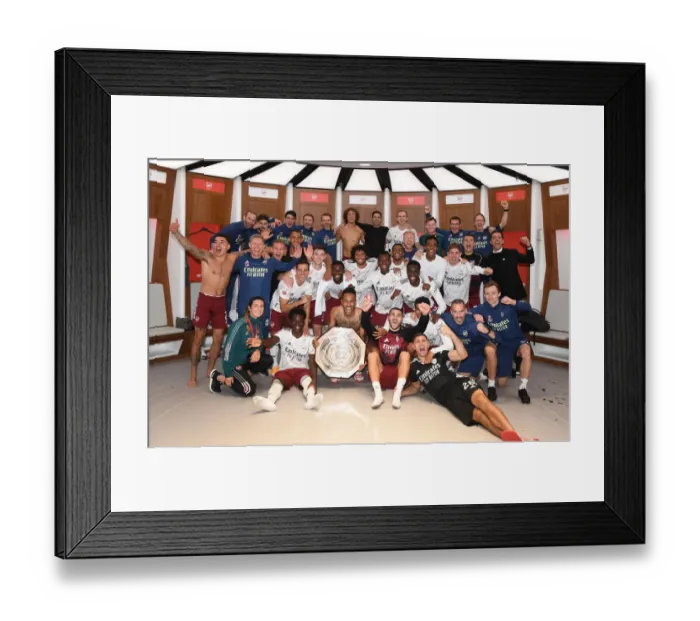 Framed Print : Arsenal Victory: FA Community Shield Triumph over Liverpool