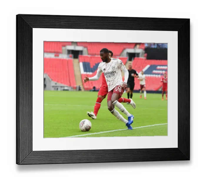 Framed Print : Arsenal vs Liverpool: FA Community Shield Clash at Wembley (2020-21)