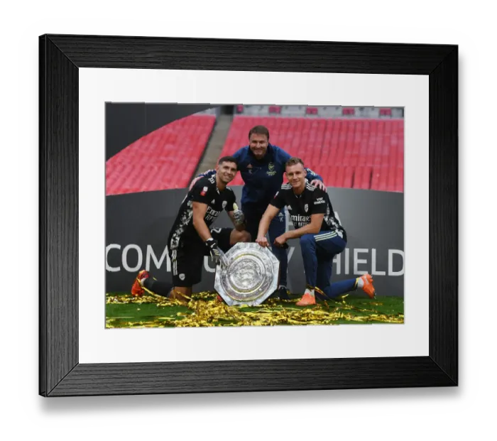 Framed Print : Arsenal vs. Liverpool: FA Community Shield Clash at Wembley (2020-21) Framed Print : Arsenal vs. Liverpool: FA Community Shield Clash at Wembley (2020-21)