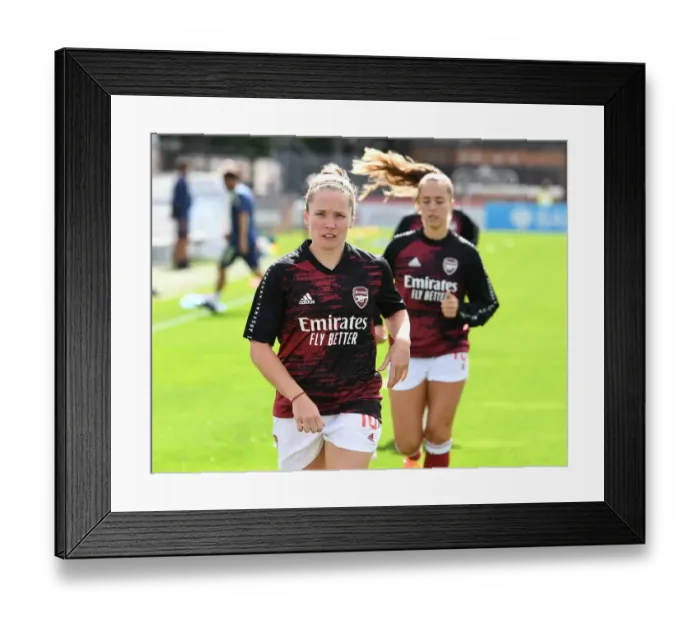 Framed Print : Arsenal Women vs Reading Women: Kim Little Gears Up for FA WSL Showdown