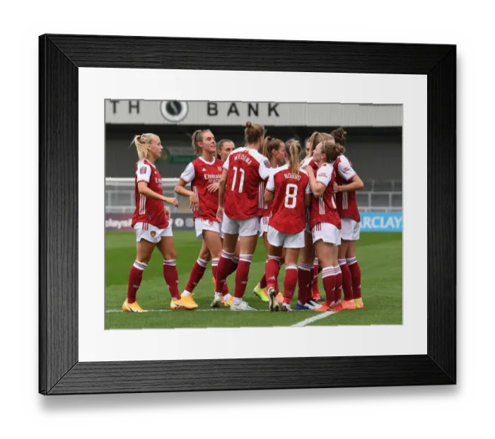 Framed Print : Arsenal Women's Kim Little Scores Thriller as Arsenal Triumph Over Reading in FA WSL